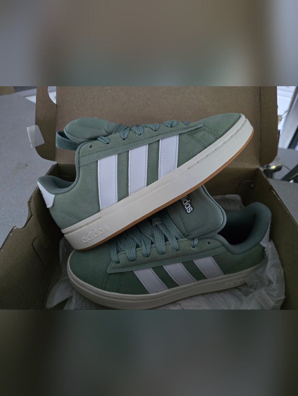 Adidas Grand Court Alpha Women's Size 8 - Picture 2 of 8